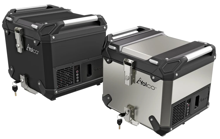 topcase-freezing-&-cooling-MCX17BLACK-30.jpg