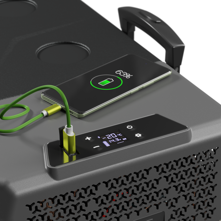 Ładowanie telefonu za pomocą Yolco BCX30 Carbon